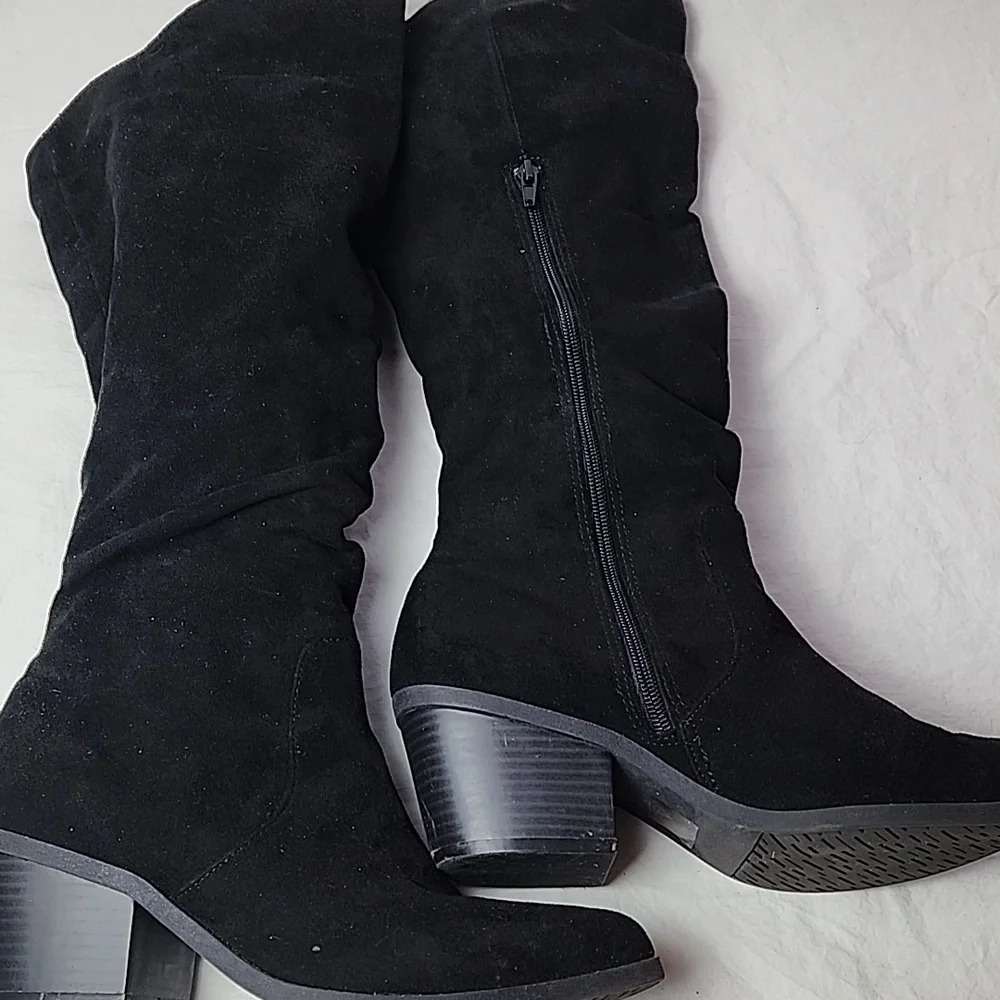 Jellypop Cadice Elegant Black Knee-High Women's Boots 8.5M